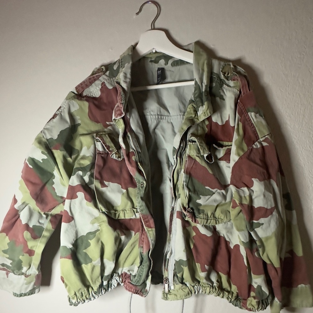 Zara Oversized Camo Jacket Sz M